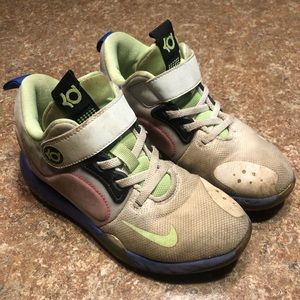 Nike KD’s sneakers
